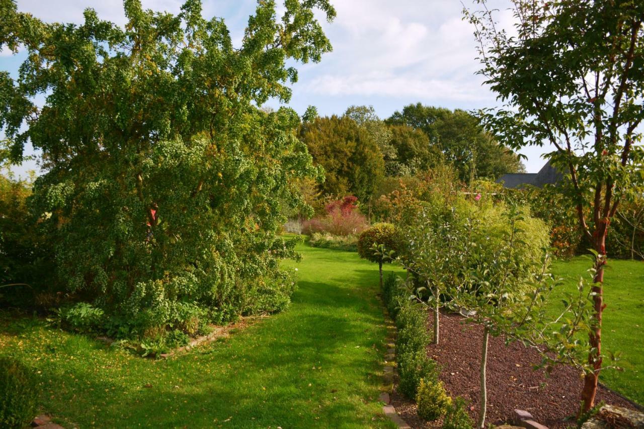 Cote Jardin Hébergement de vacances Vannecrocq